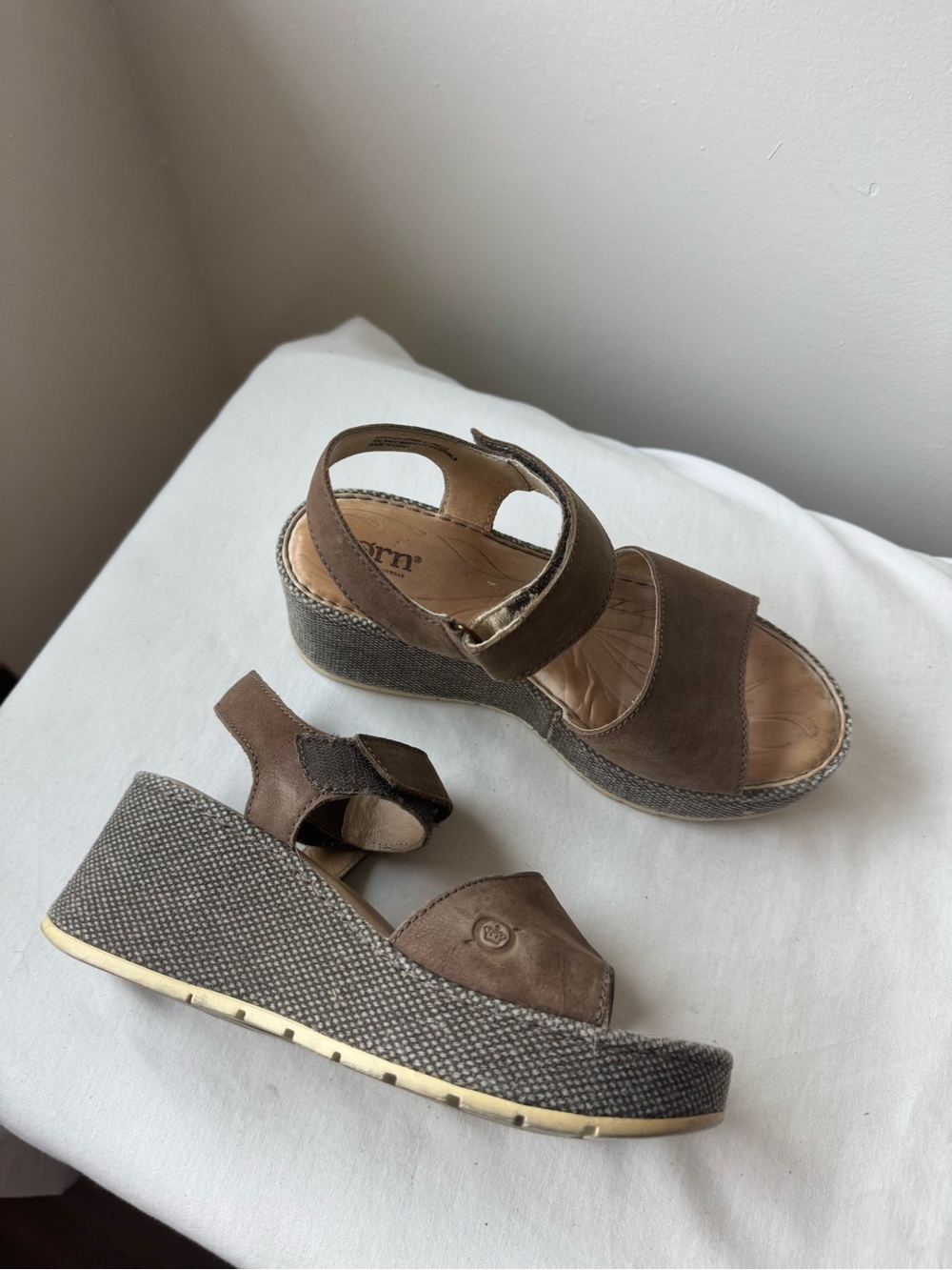 Y2K Born Brown Platform Wedge Sandals 🤎 Size 6